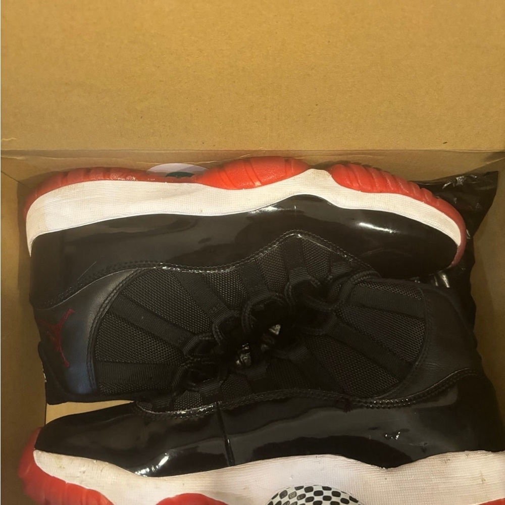 Jordan 11 bread - Picture 5 of 5